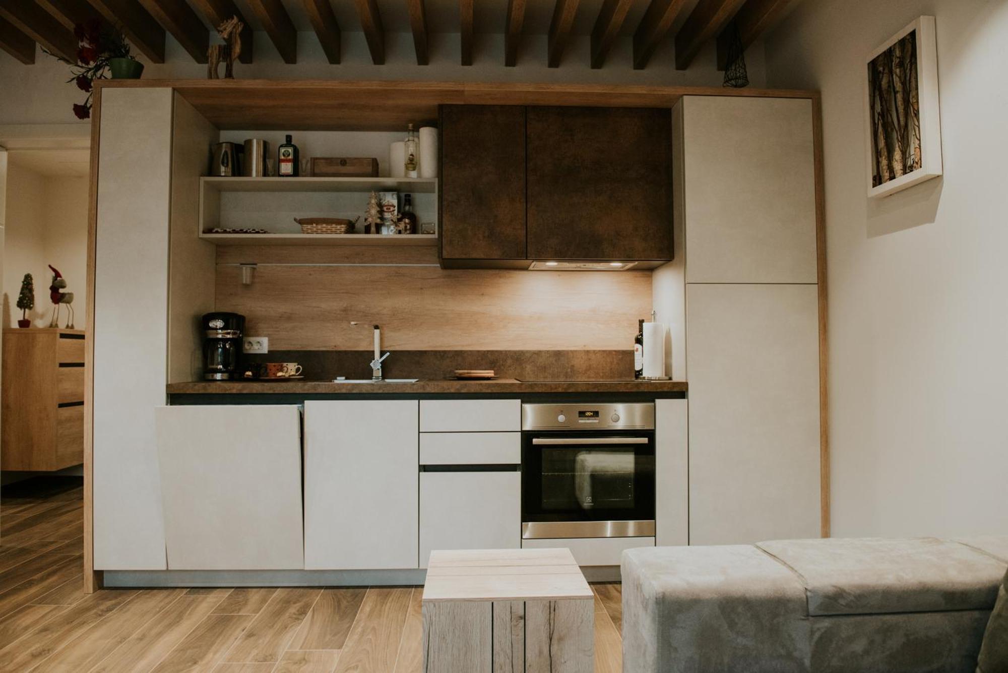 Vila Mojca Apartments Jasna & Jelka Кранска гора Екстериор снимка