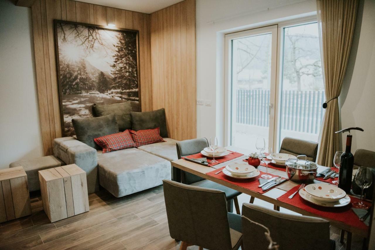 Vila Mojca Apartments Jasna & Jelka Кранска гора Екстериор снимка
