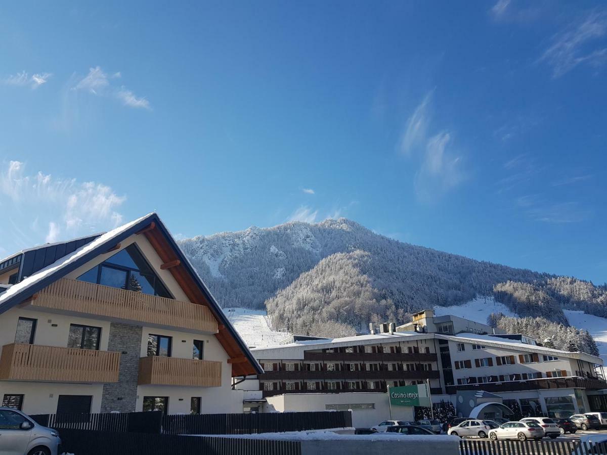 Vila Mojca Apartments Jasna & Jelka Кранска гора Екстериор снимка