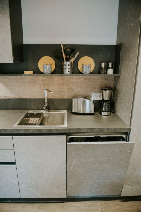 Vila Mojca Apartments Jasna & Jelka Кранска гора Екстериор снимка