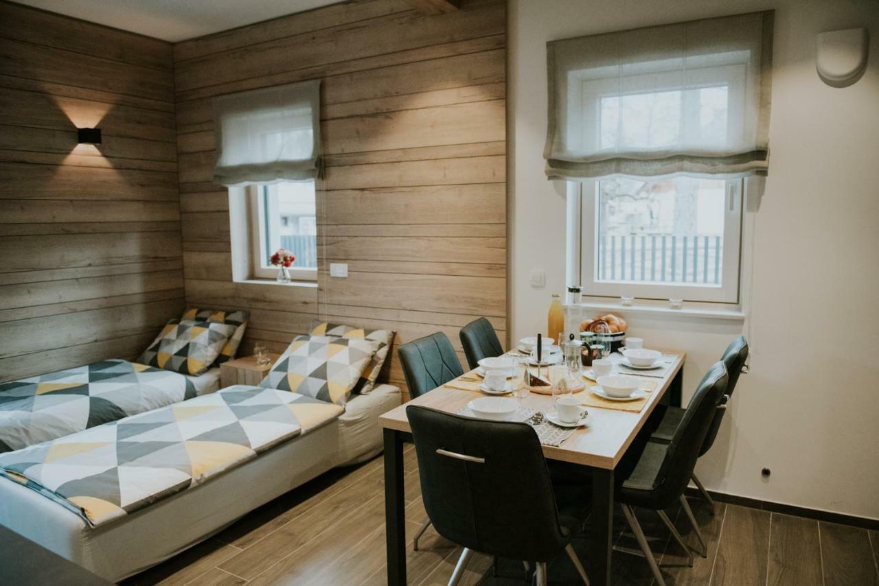 Vila Mojca Apartments Jasna & Jelka Кранска гора Екстериор снимка